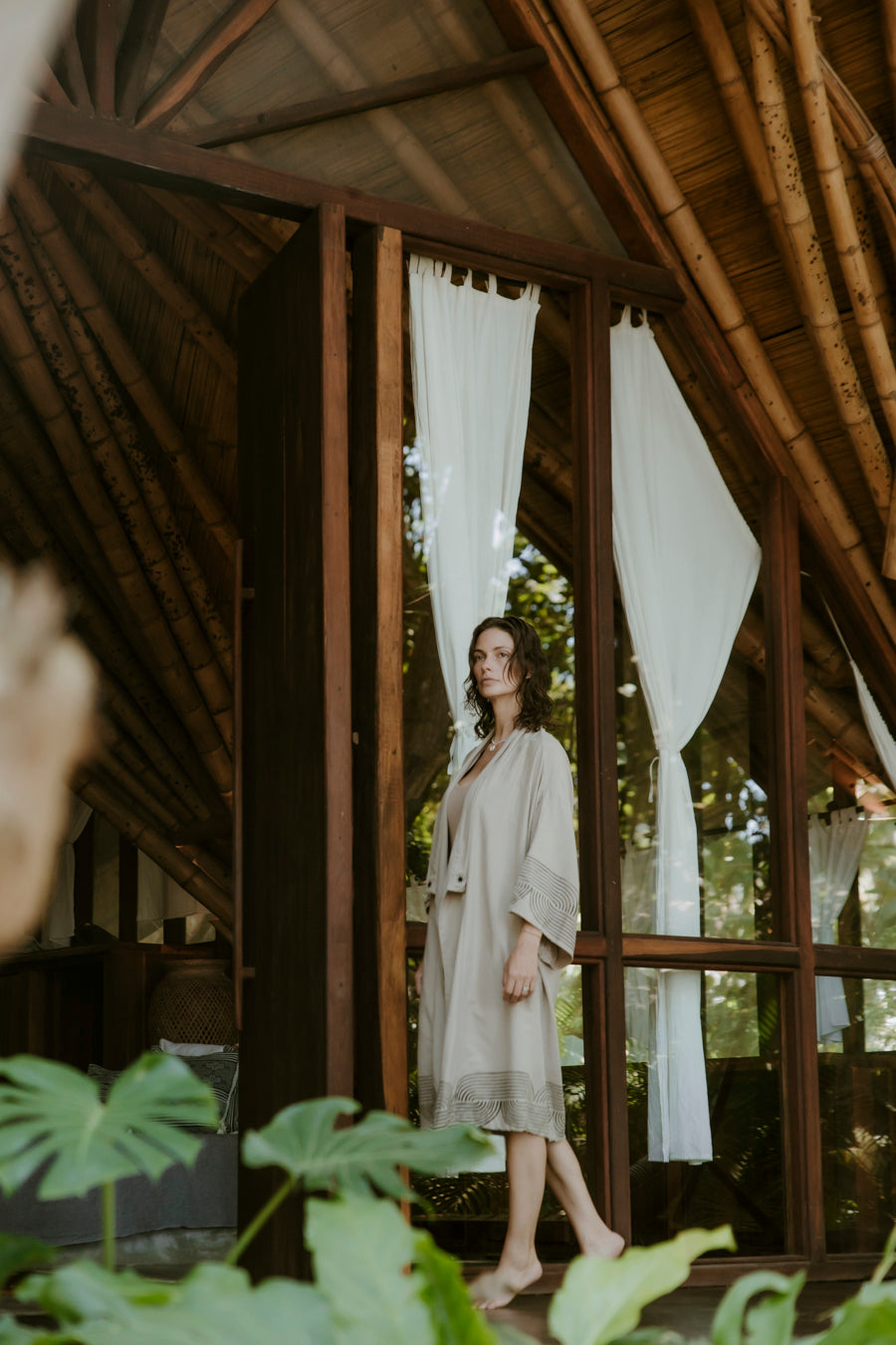 KIMONO AWAKE