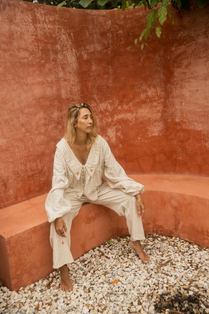 DIANTHUS CAMISA BEIGE