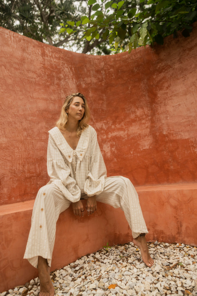 DIANTHUS CAMISA BEIGE
