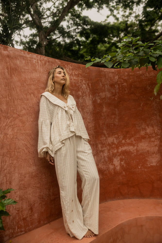 DIANTHUS CAMISA BEIGE