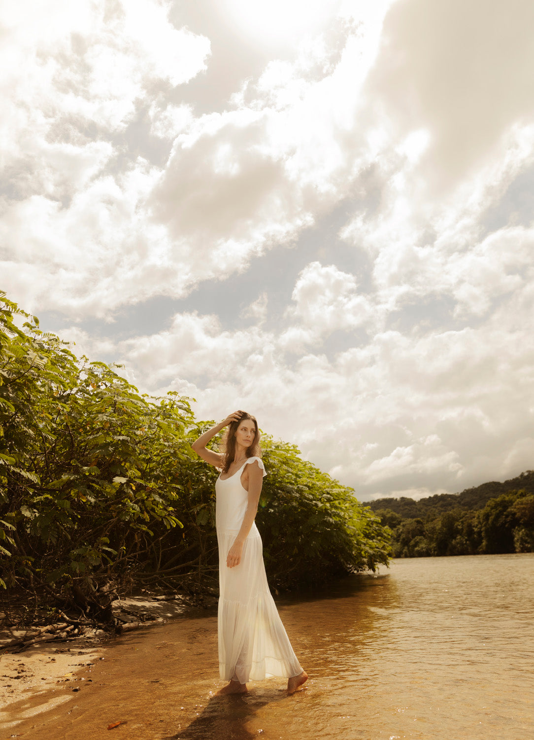 LESATH VESTIDO LARGO BLANCO - HAR'ATORA / WONDERLAND SHOP